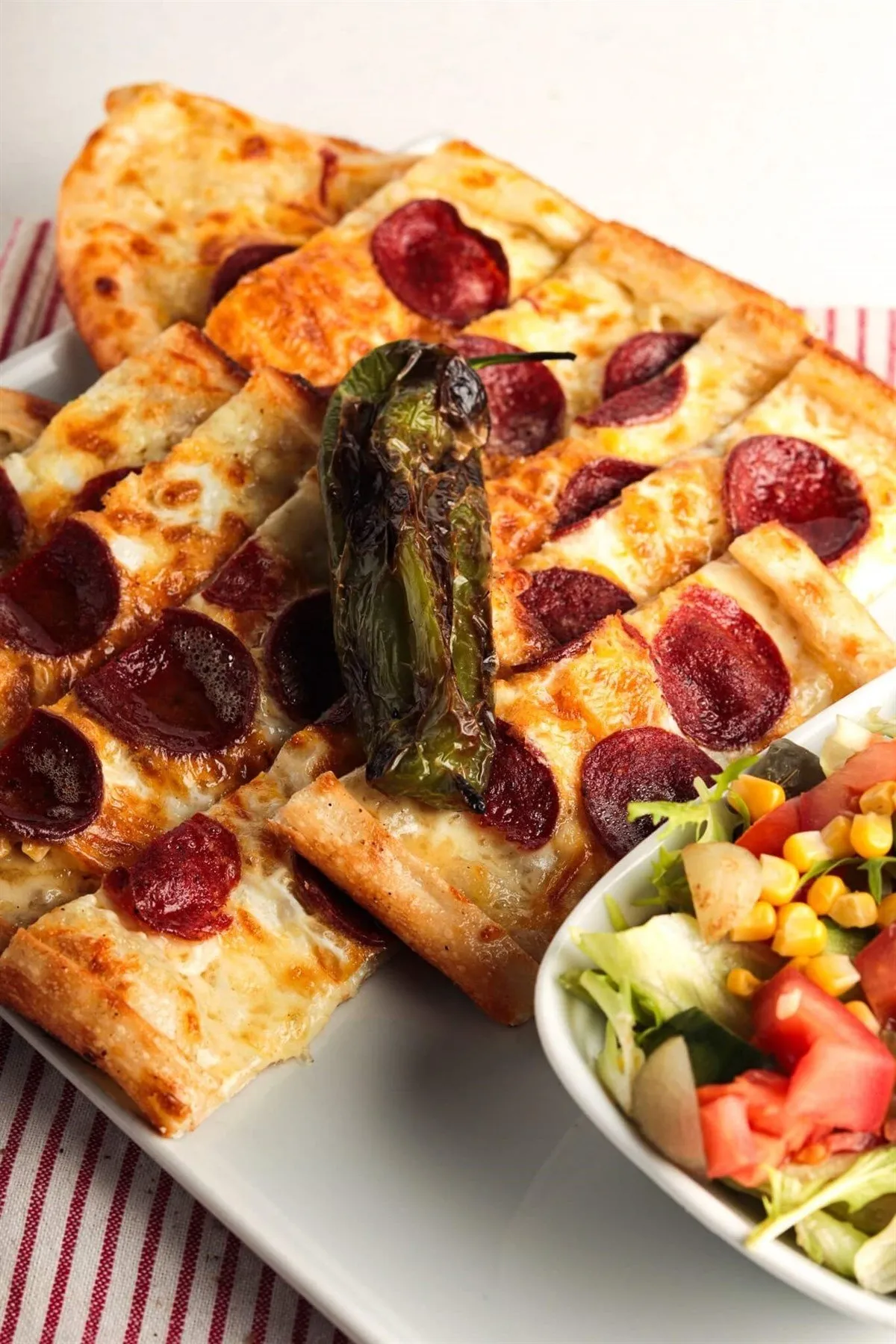 SUCUKLU KAŞARLI PİDE
